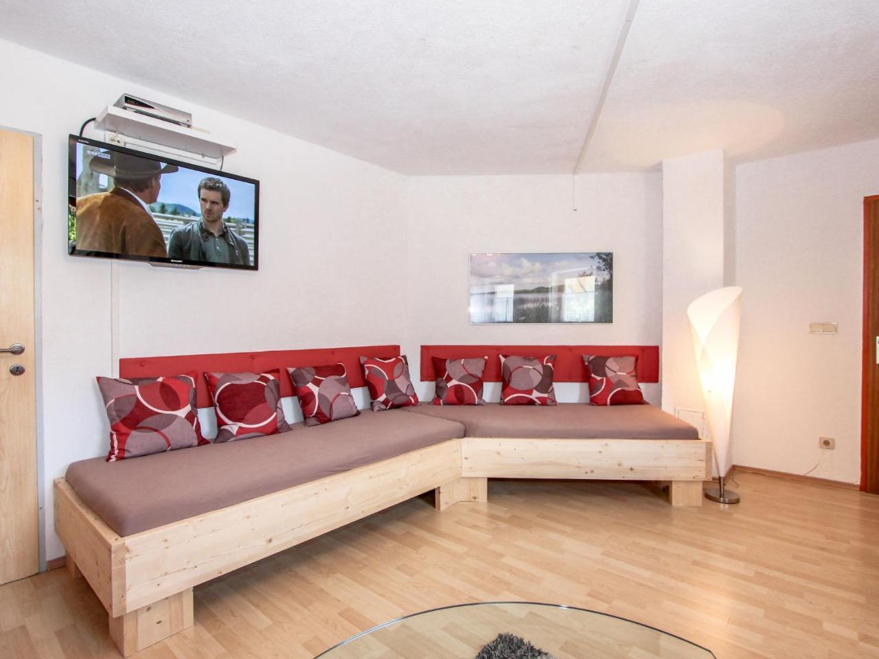 Apartment Christian By Interhome Fuegen Ngoại thất bức ảnh
